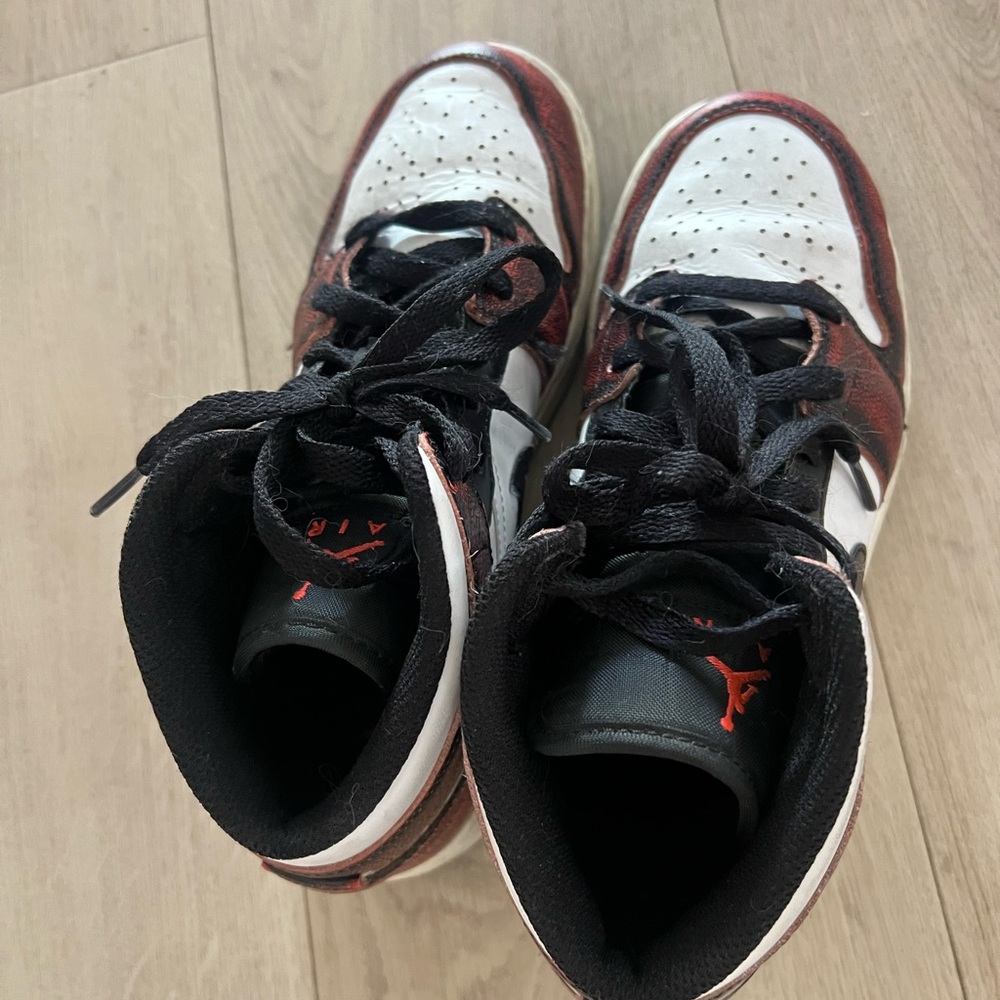 Air Jordan 1Mid SE - Picture 3 of 11